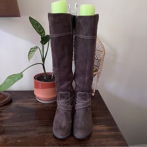 New Directions Brown Heeled tall Boots